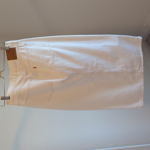 Levi's Denim Skirt - Picture 2 of 2